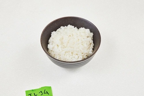 炊飯時間:44分食感 :3/5点 エレコム「LiFERE 小型IH炊飯器」おすすめ イメージ