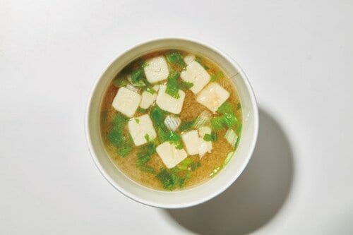 【セブン-イレブン】平均点高め優等生タイプの味噌汁揃いです イメージ7