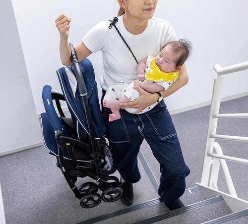 持ちやすくて階段が怖くない