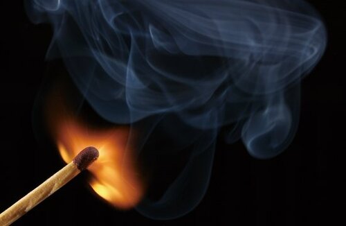 【Q9】強烈なウンチのニオイを消臭したい イメージ