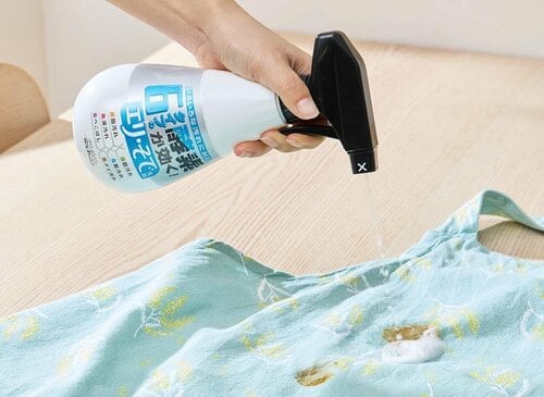 食べこぼしや血液汚れは襟袖汚れ洗剤で解決! 襟袖汚れ洗剤おすすめ イメージ