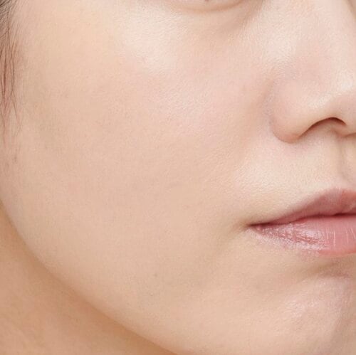 仕上がり: ツヤも肌のアラ隠しもまずまず メイクパフおすすめ イメージ