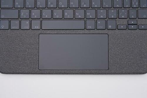 ロジクール「COMBO TOUCH(iPad Pro 11インチ用)」7