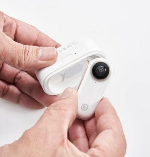 ポイント2：充電ケースを直挿しできる イメージ2