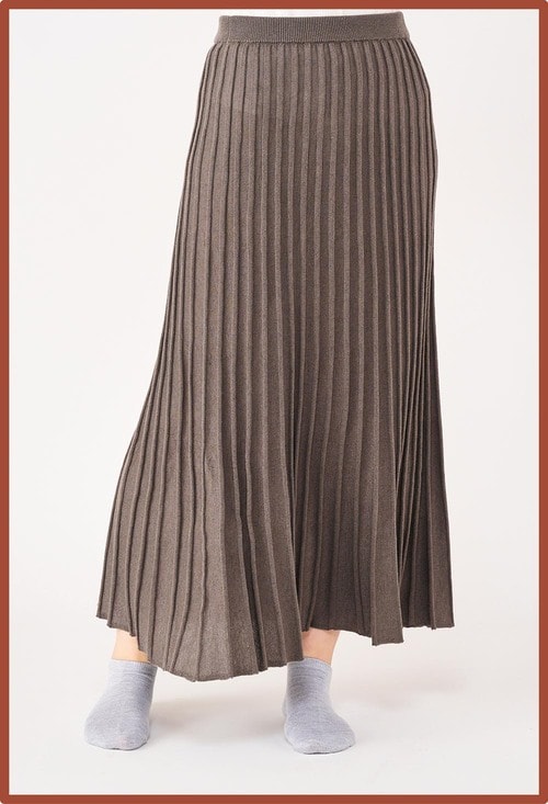 上品な雰囲気でスッキリ見える 無印良品ファッション　おすすめ イメージ