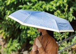 UVカット&涼しい日傘のおすすめ4選｜「LDK」がユニクロや無印など人気製品を比較