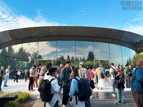 【Apple Event現地レポート：iPhone編】実際に触った「iPhone Duo」は先行者を観察したいいとこ取り！ iPhone Duoおすすめ イメージ