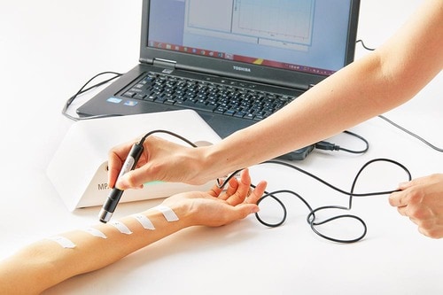 保湿力 エイジングケア化粧水おすすめ イメージ