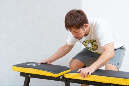 選びのポイント4:シートの幅をチェック トレーニングベンチおすすめ イメージ