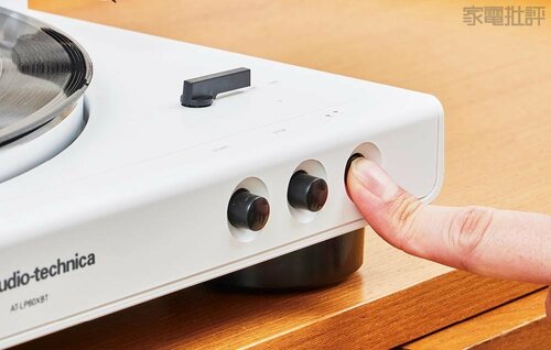 レコードの再生・停止は自動で使いやすい 安いレコードプレーヤーおすすめ イメージ