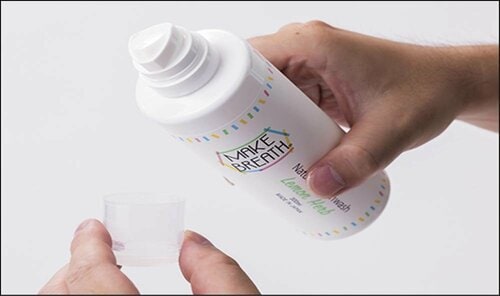 【使用感】硬くて押しにくい容器には「注ぎにくい」との声も… マウスウォッシュおすすめ イメージ