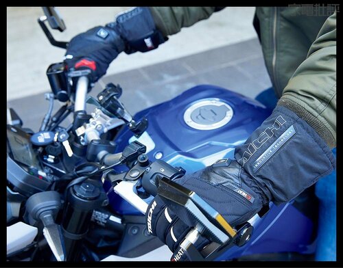 指先から手の甲側が広く発熱しグローブ内はポッカポカ! バイク用電熱グローブおすすめ イメージ2
