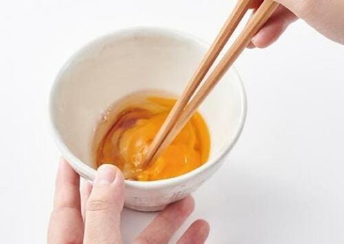 「アツアツをかき込むわがまま卵ご飯」2