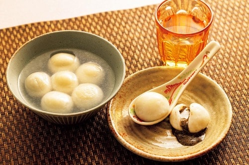 濃厚で香ばしい黒胡麻餡が絶品! カルディおすすめ イメージ2