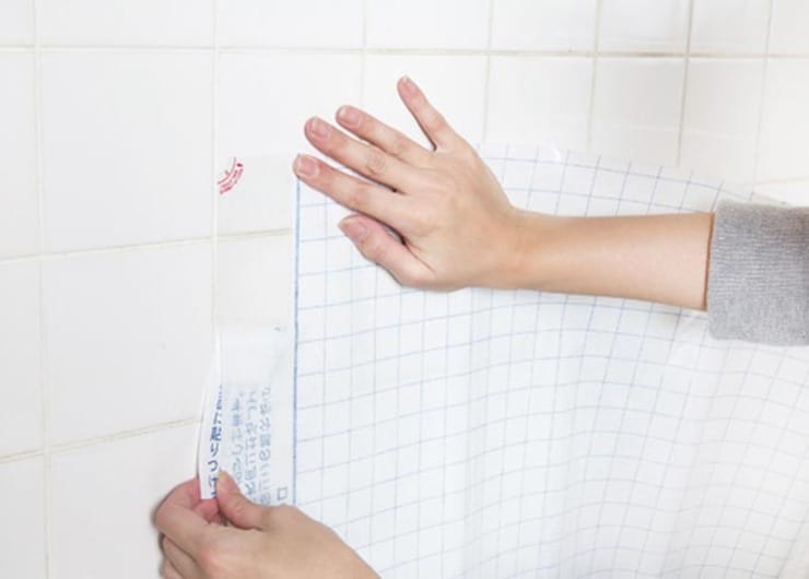 ガスコンロの油跳ねを「ピタッ」と解決！【最強のはがせるシート発見】