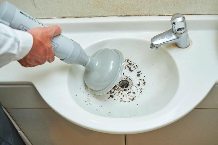 【大掃除】排水管の詰まりや鏡のくもり対策が楽にできるおすすめ2選のイメージ