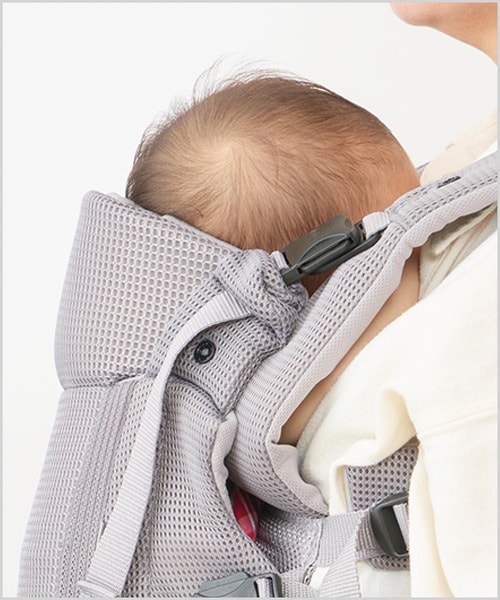 専用クッションで首元を守る 抱っこ紐おすすめ イメージ