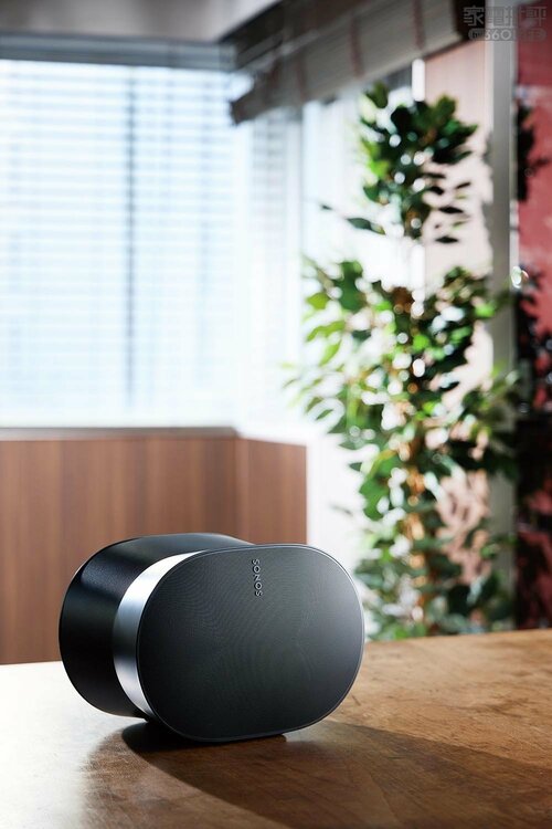 広い空間で音楽を聴いている感覚に! 空間オーディオスピーカーおすすめ イメージ