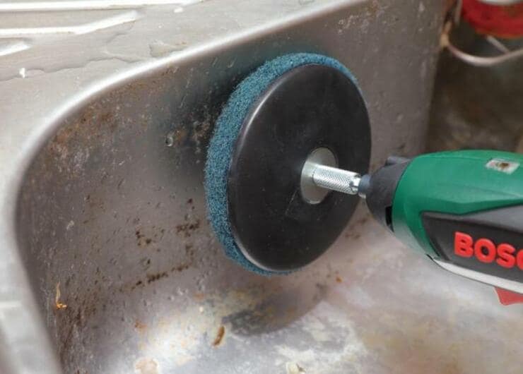 キッチン掃除は電ドリ磨き＆コーティングが正解でした！｜『MONOQLO』イチ押し掃除グッズ