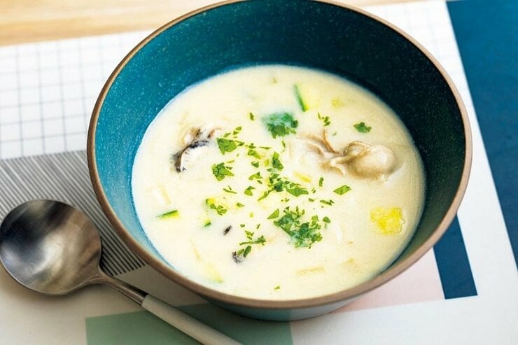 【あったかスープ】低糖質食材“貝”のおすすめスープレシピ3選｜『LDK』と料理家が紹介