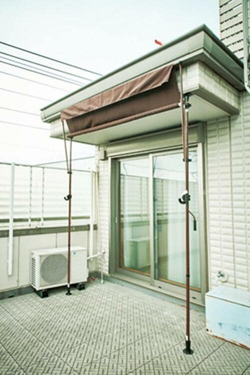 雨でも晴れでもベランダ快適！「物干し竿付きオーニング」 イメージ5