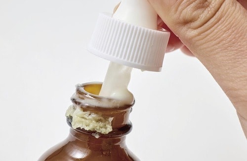 使用感:スポイト・液に不満の声 レチノール美容液おすすめ イメージ