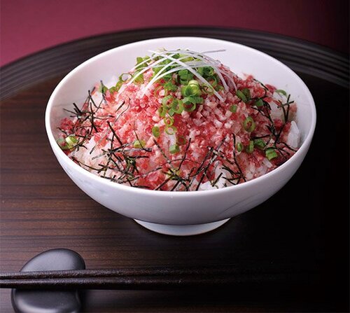 ⑤熱々ご飯のうえでとろける十勝スローフードの牛とろフレーク イメージ