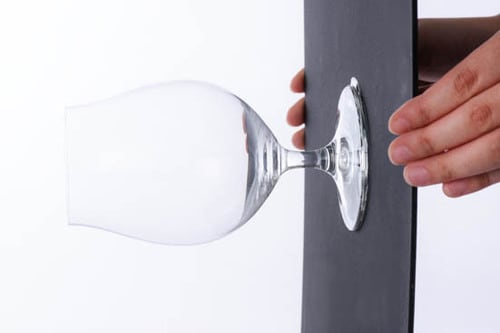 コレクション保護はこれで安心！粘着ジェルで地震から守る イメージ3