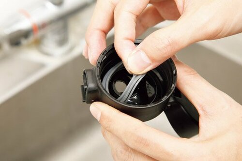C評価: フタ裏が若干洗いにくいです イメージ