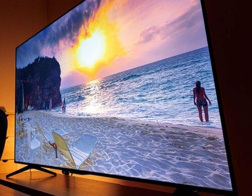 9万円の65型4K映像をプロが「パーフェクト!」と太鼓判 MONOQLO 2025ベストバイおすすめ イメージ