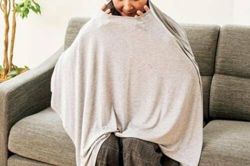 とろみ生地で伸縮性があり着脱カンタン 授乳ケープおすすめ イメージ