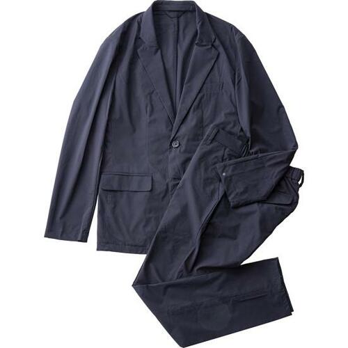 激しい動きでも突っ張らないワークマン「SOLOTEX リバーシブルジャケット&2WAYパンツ」 イメージ