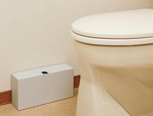 トイレ収納:無印のモップ用ケースがサニタリーボックスに