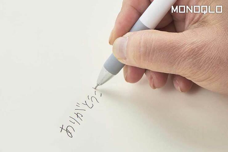ダントツで文字きれい! 最新の低粘度油性ボールペンに感動 (MONOQLO)