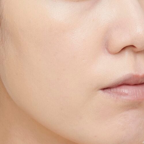仕上がり: 薄づきながら光沢をちょい足し メイクパフおすすめ イメージ