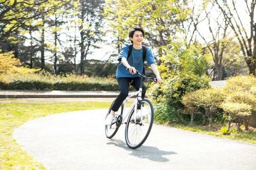 プロも驚いた! 2万円前後で乗り心地抜群のクロスバイク