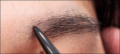 【描きやすさ】眉全体の輪郭線も描きやすい メンズアイブロウおすすめ イメージ