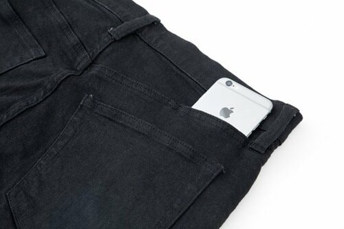 バランスの取れたデザイン性とスマホポケットがナイス！ イメージ