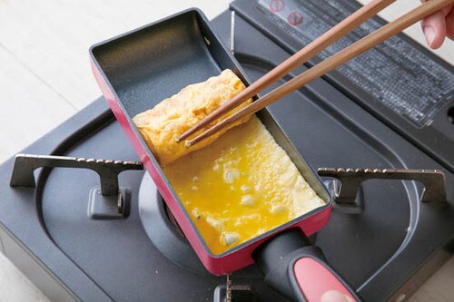 ①不器用でもラクラク巻けるちっちゃな玉子焼き器