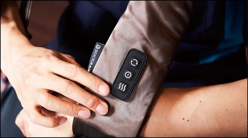 【操作性】長めの持ち手にボタンがあり操作しやすい ネックマッサージャーおすすめ イメージ