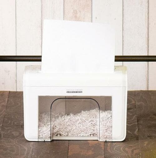 「極小裁断」でCD・DVDも対応ナカバヤシ2WAYシュレッダ イメージ