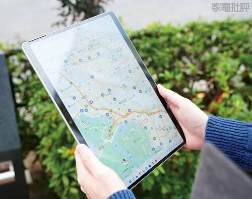 ディスプレイの輝度が高く屋外でも見やすい ノートパソコンおすすめ イメージ