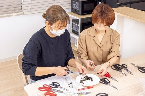テスト5:使いやすさ キッチンバサミおすすめ イメージ
