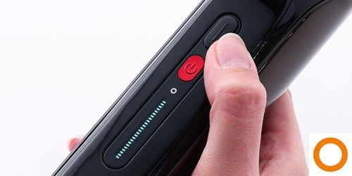 操作のしやすさ：ショットボタン長押しで連射 メンズ光美容器・家庭用脱毛器おすすめ イメージ