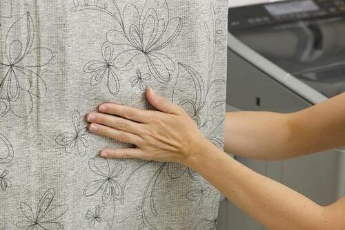 ステップ4：風通しのいい部屋に干す イメージ