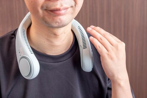 ▼騒音値と風速の測定値(暗騒音:41.0dB) 電動ネッククーラーおすすめ イメージ2