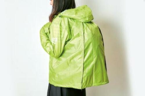 リュック派は買いです!“透湿レインスーツ”