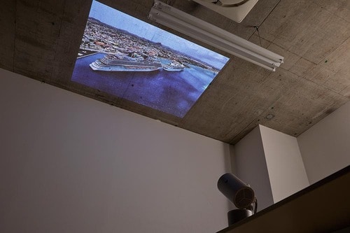 天井にも簡単に映せる MONOQLO 2025ベストバイおすすめ イメージ