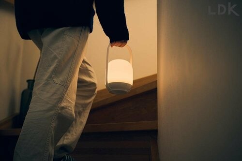 間接照明でも使いやすいデザイン ニトリのLEDランタンおすすめ イメージ2