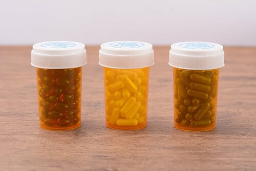 第13位:Medium「Medicine Pill CASE 3PACK (YELLOW)」 ピルケースおすすめ イメージ2